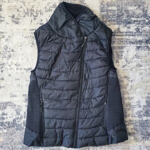 Champion Women's Black Puffer Vest Full Zip Size Large EUC Activewear Athleisure